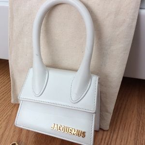 Used 100% Authentic Jacquemus Le Chiquito
